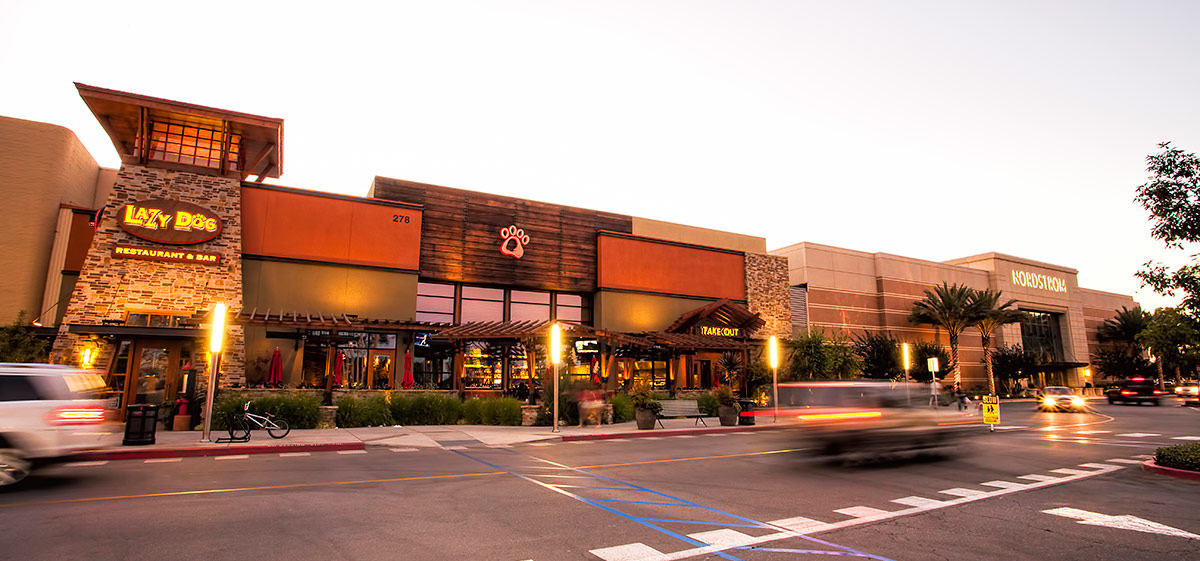 Macerich Properties Los Cerritos Center