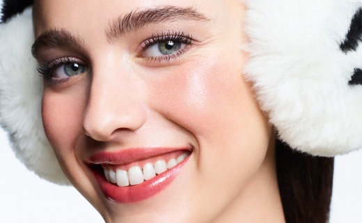 A CHANEL Holiday Makeup Look Tutorial