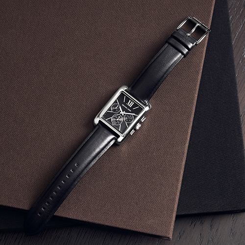 Black Michael Kors Wristwatch