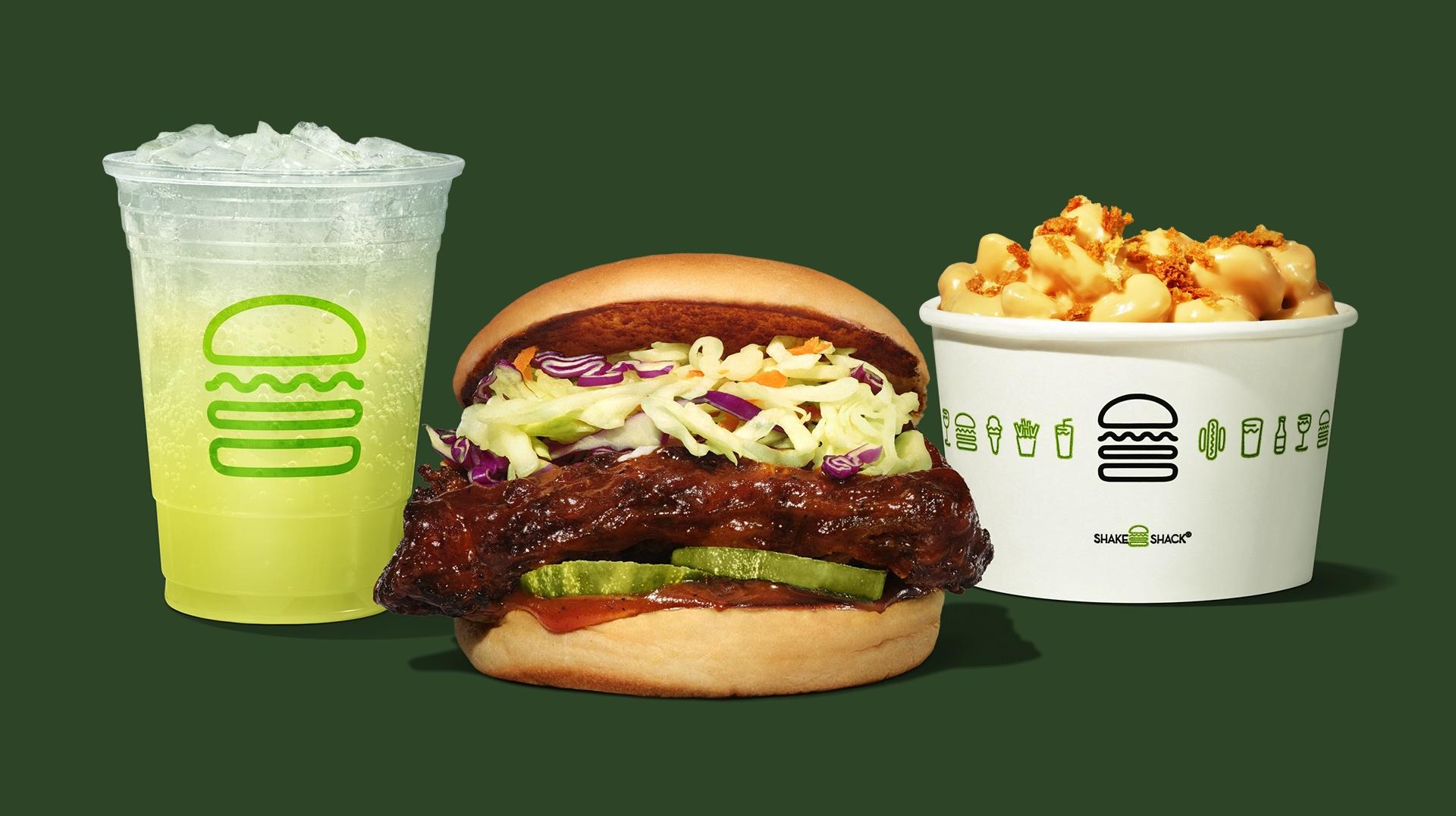 Shake Shack smoky classic BBQ chicken and mac & cheese with lemonade