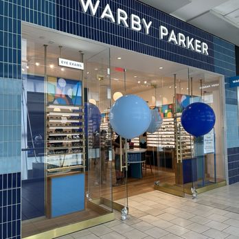 Warby Parker storefront at Queens Center