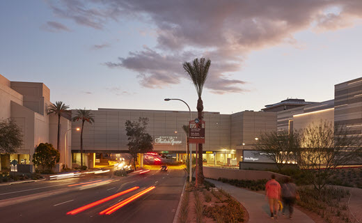 goldwater boulevard at night