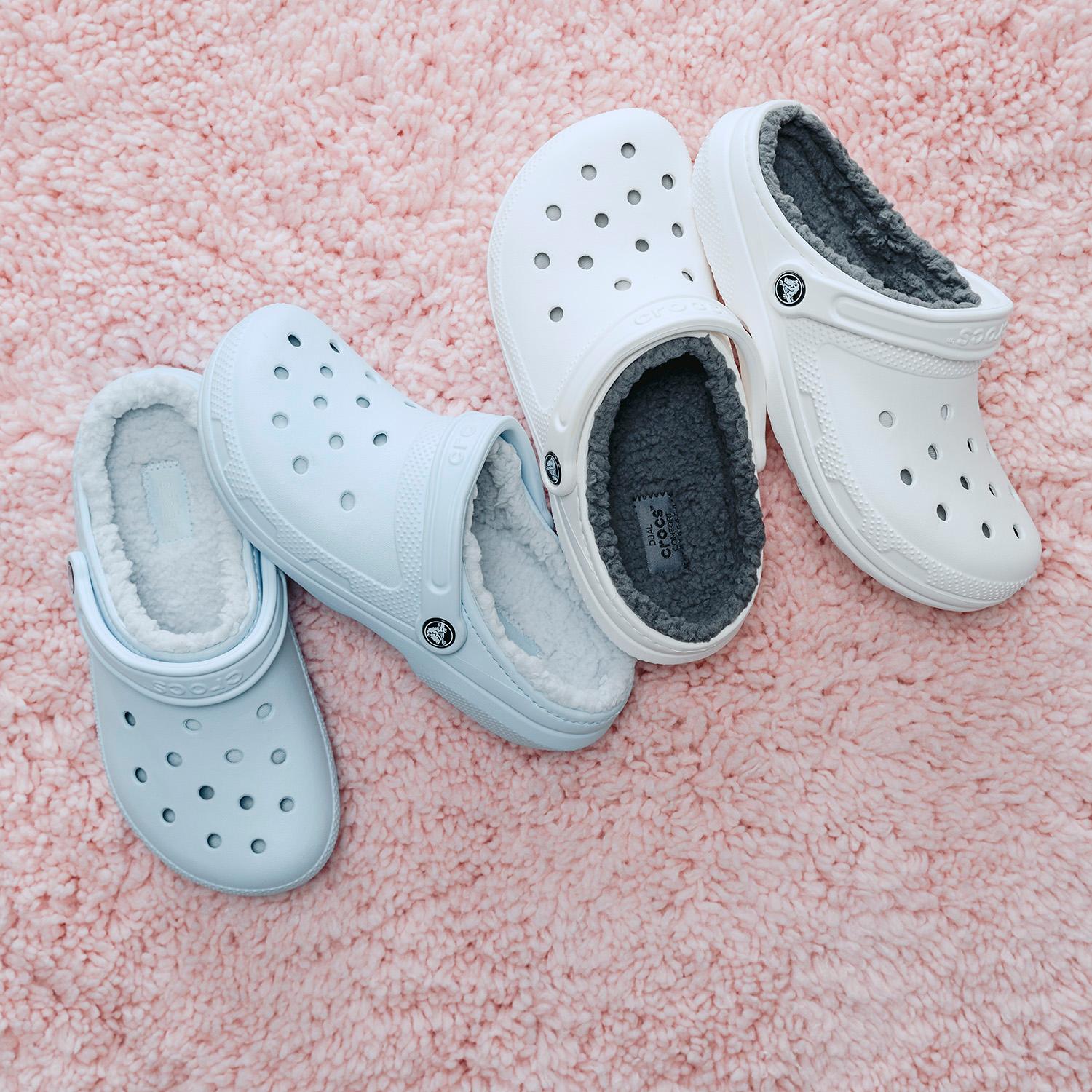 Two pair of lined crocks shown, one light blue the other white.
