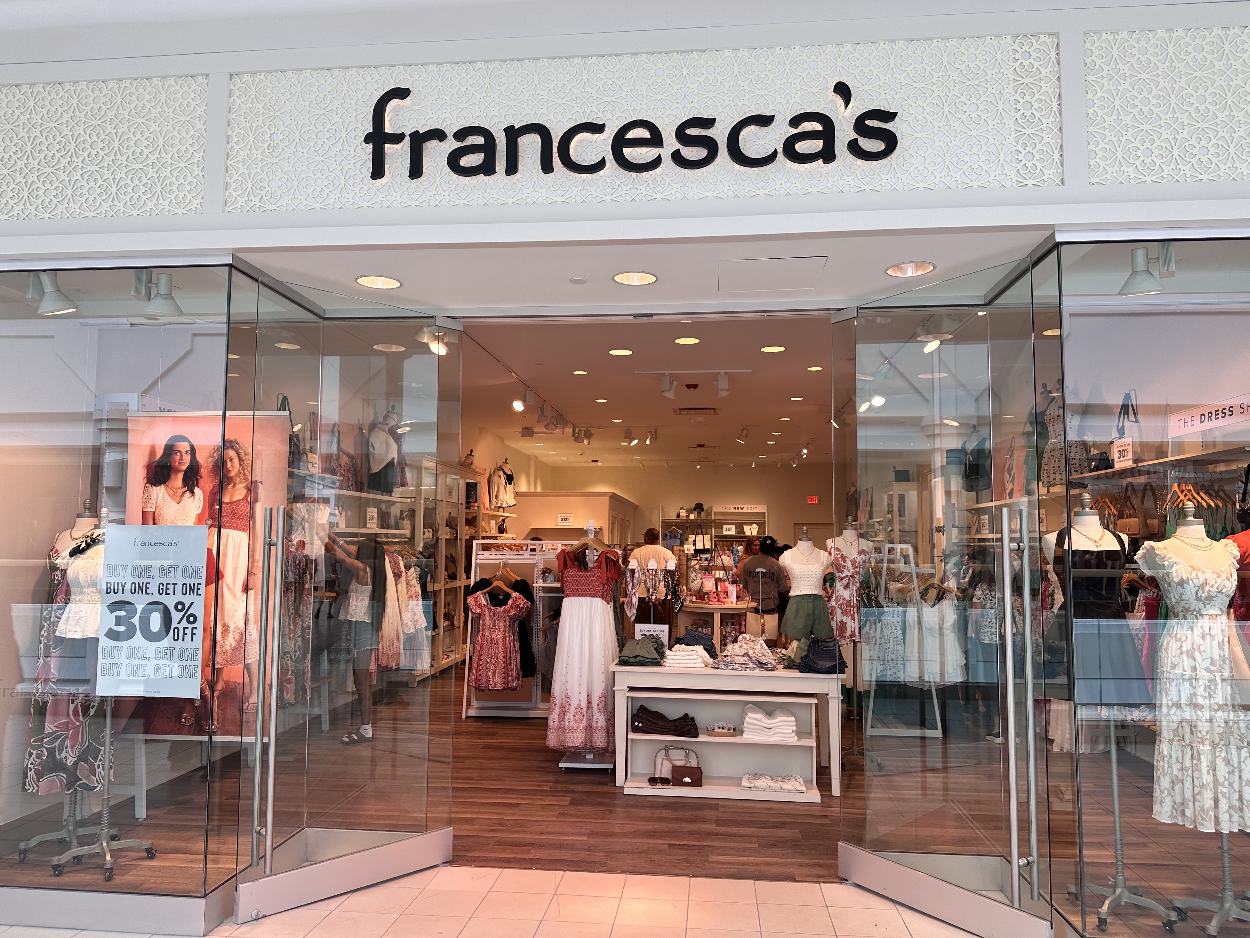 Francesca's storefront