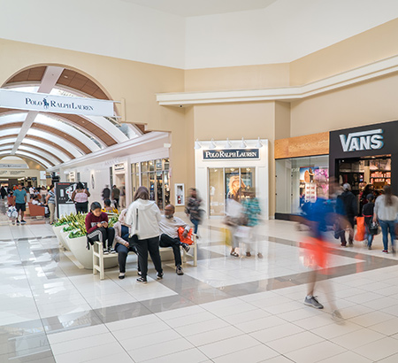 Fashion Outlets of Niagara Falls USA, Sales