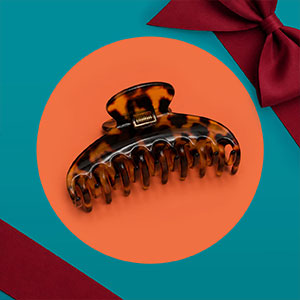 Animal-print hair claw clip