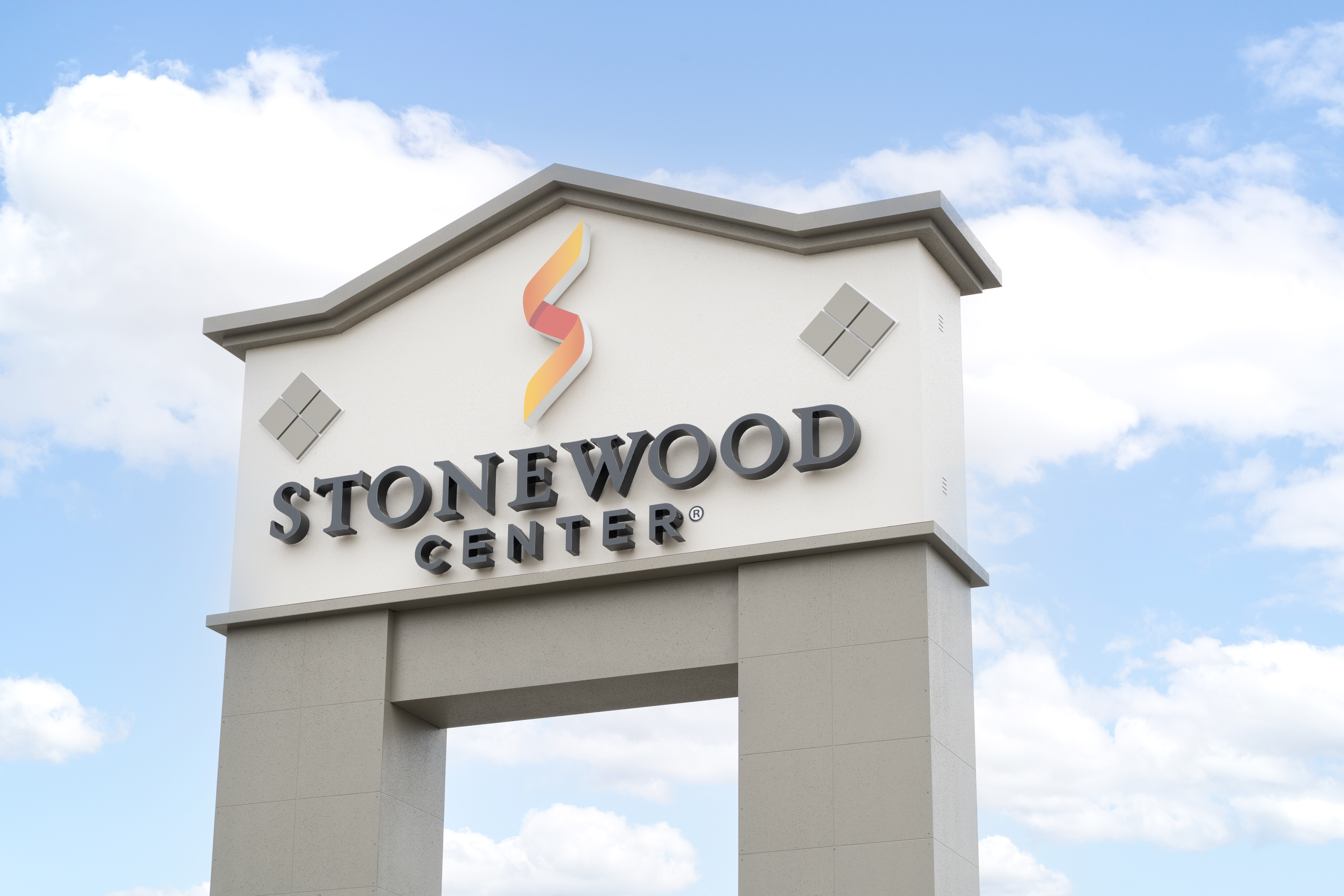 Stonewood Center, Sales