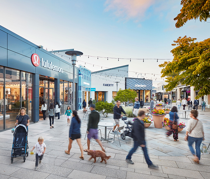 Guests shopping at The Village at Corte Madera